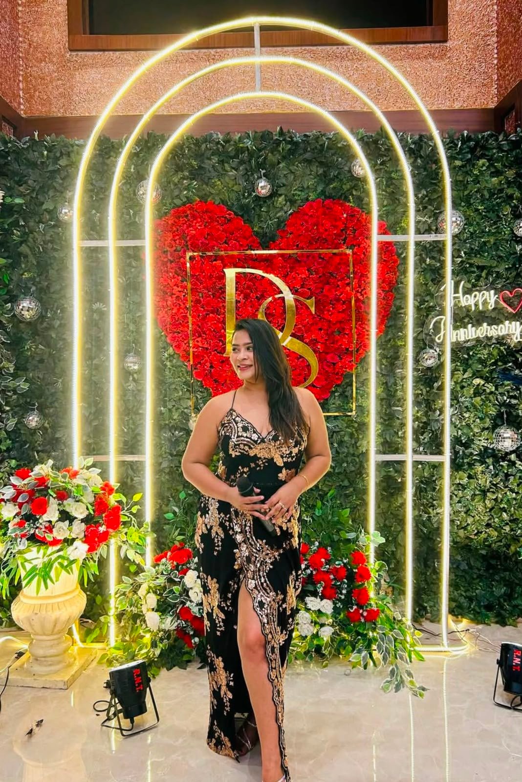 Anchor Nandini Narde Hosting